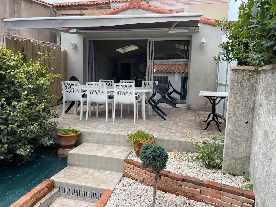 Maison Proche Plages, Port Et Tous Commerces Les Sables-dʼOlonne Esterno foto